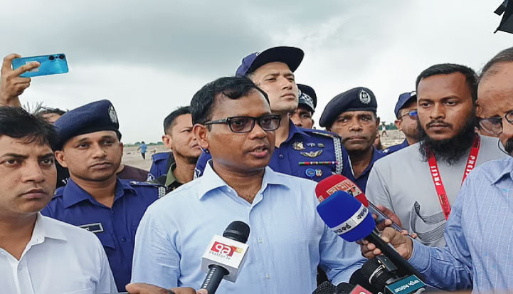 গণঅভ্যুত্থানের শহীদদের কাছে আমরা ঋণী: ডিসি সারওয়ার